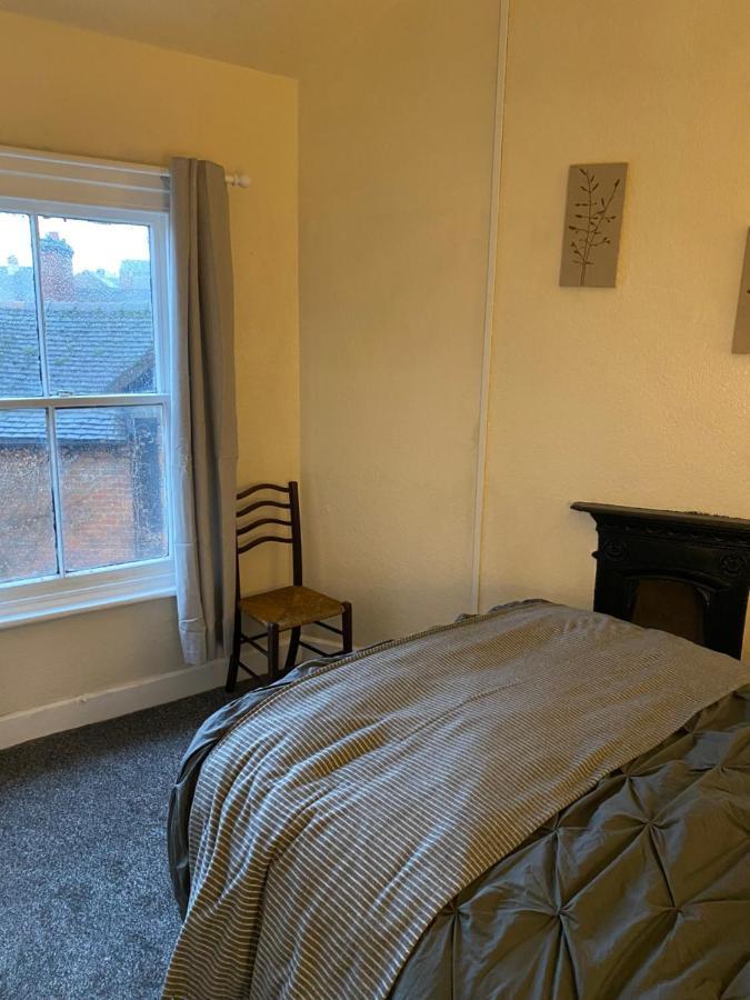 Whitchurch Shropshire Town Duplex Flat Exterior foto